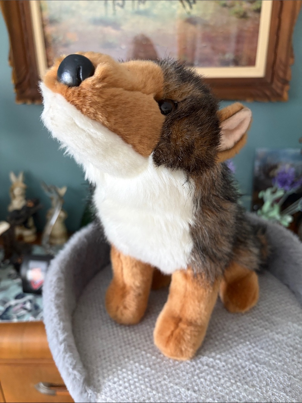 Douglas Plush Howling Wolf Stuffed Animal - Brown & Gray Fur - Picture 3 of 8